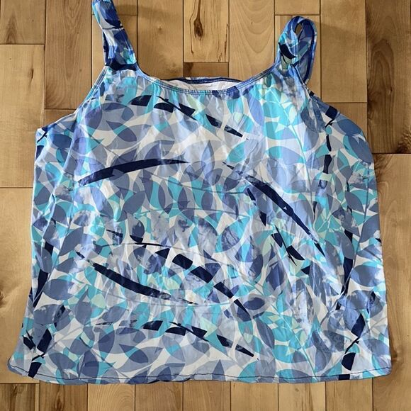 T.H.E. Tankini Plus Size Swim Tankini Top! - Picture 2 of 9